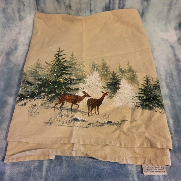 Pottery Barn Kitchen Pottery Barn Deer In Snow Dish Towel Poshmark